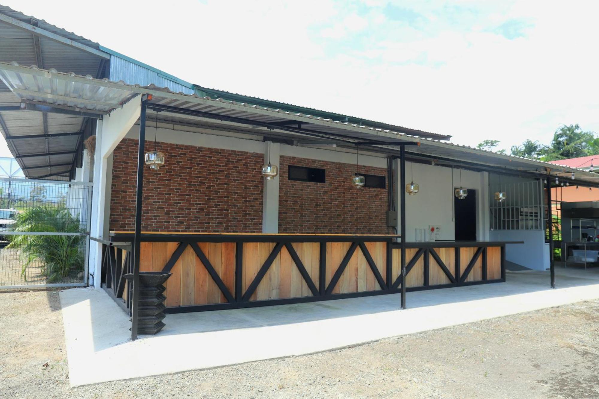 Asha Hostel La Fortuna Exterior foto